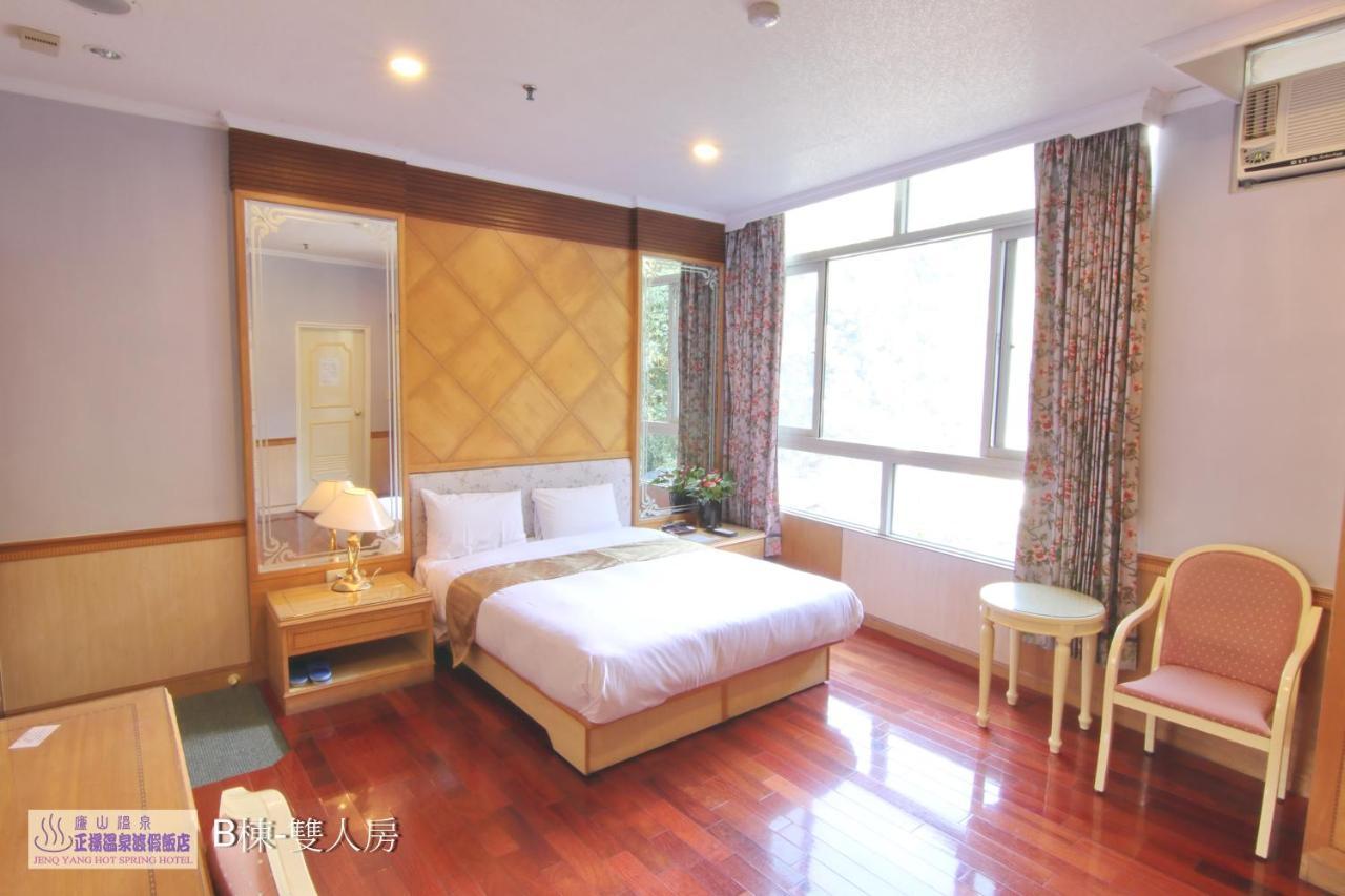 Jenq Yang Hotspring Hotel Ren'ai Exterior foto