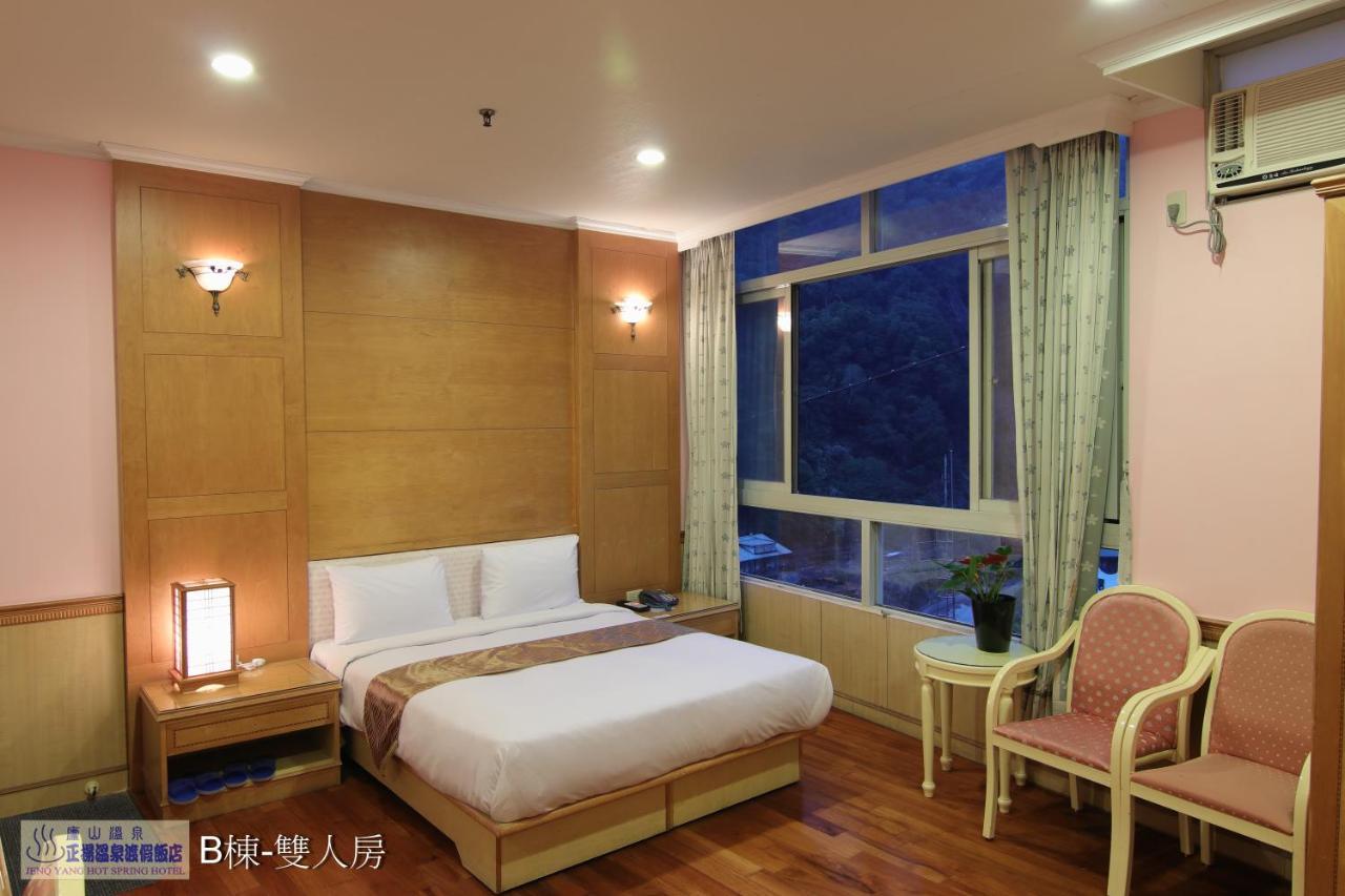Jenq Yang Hotspring Hotel Ren'ai Exterior foto