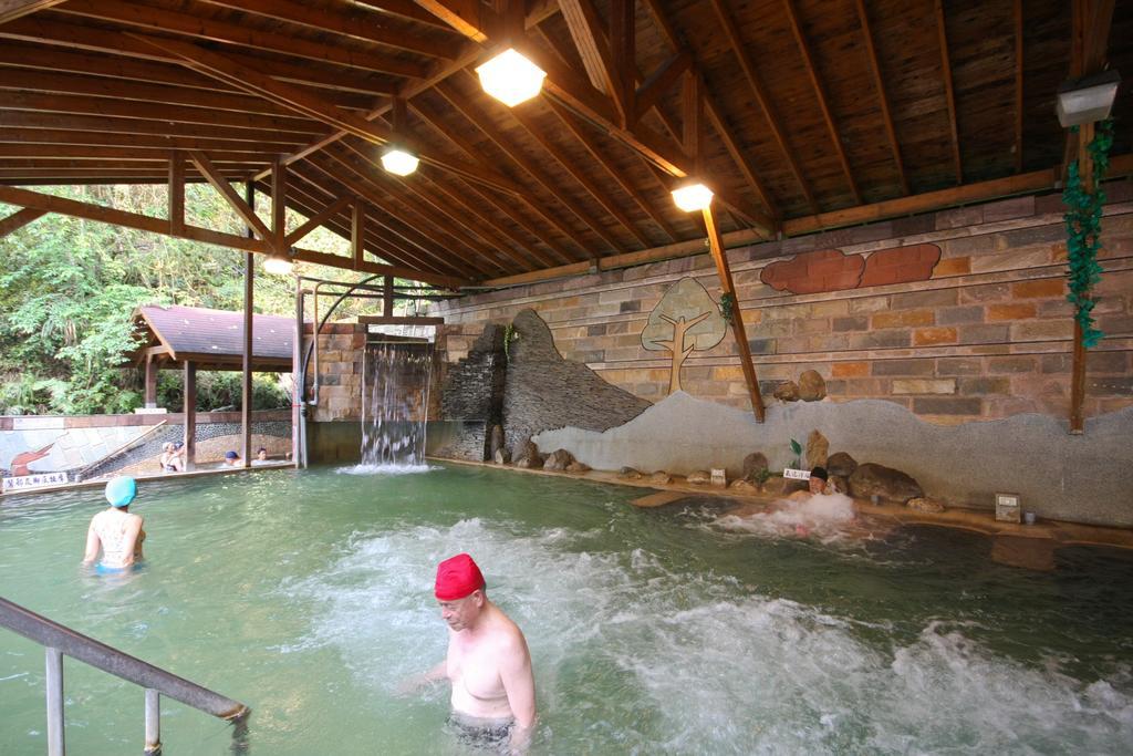 Jenq Yang Hotspring Hotel Ren'ai Exterior foto