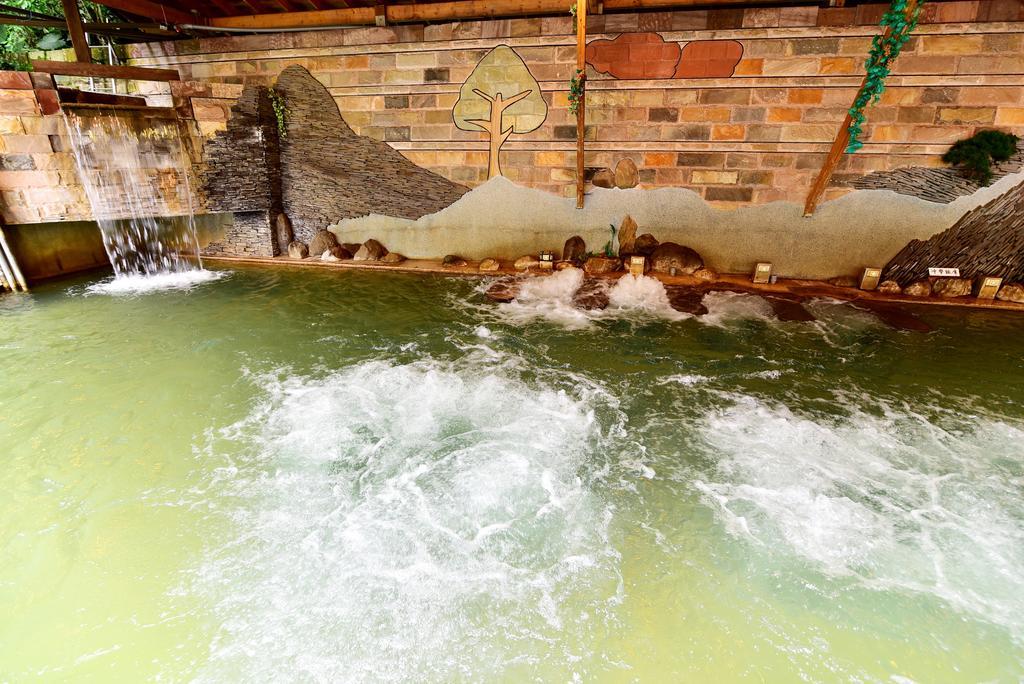 Jenq Yang Hotspring Hotel Ren'ai Exterior foto